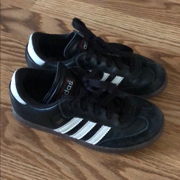 boys sambas